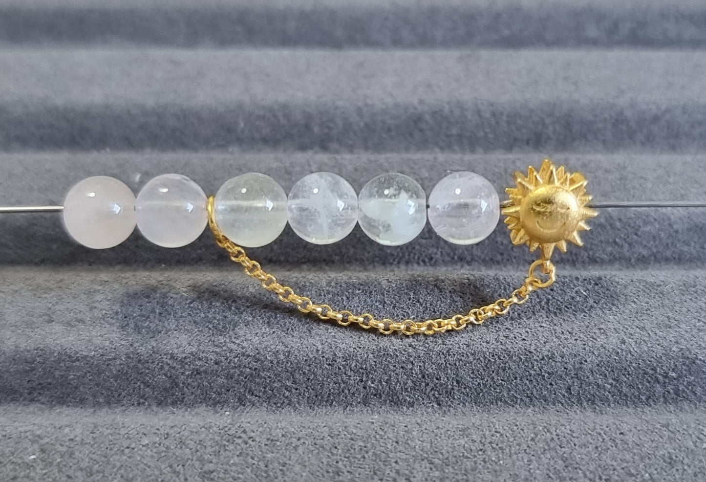 Smiley Sunshine with Chain in S925 Gold - Bleus Vault.C