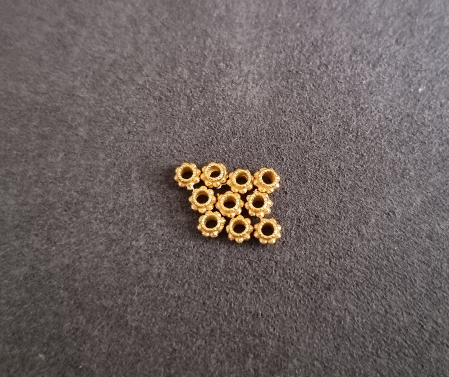 Eight Dotes Round Spacer in S925 Gold (Pkt of 10) - Bleus Vault.C