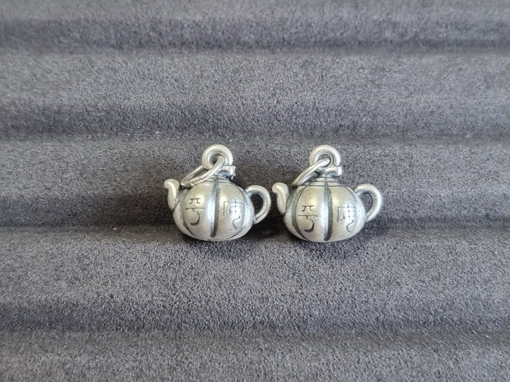 Pumpkin Teapot with Loops in S999 Silver - Bleus Vault.C