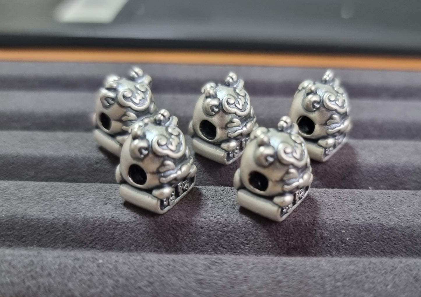 Dragon Baby Fortune S999 Silver - Bleus Vault.C