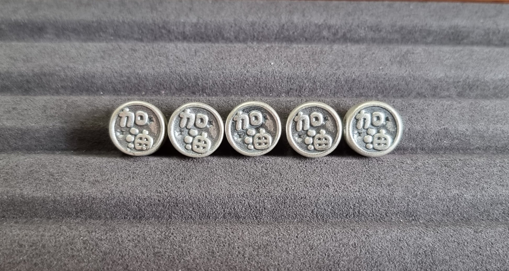 Donald Duck Fortune Round S999 Silver - Bleus Vault.C