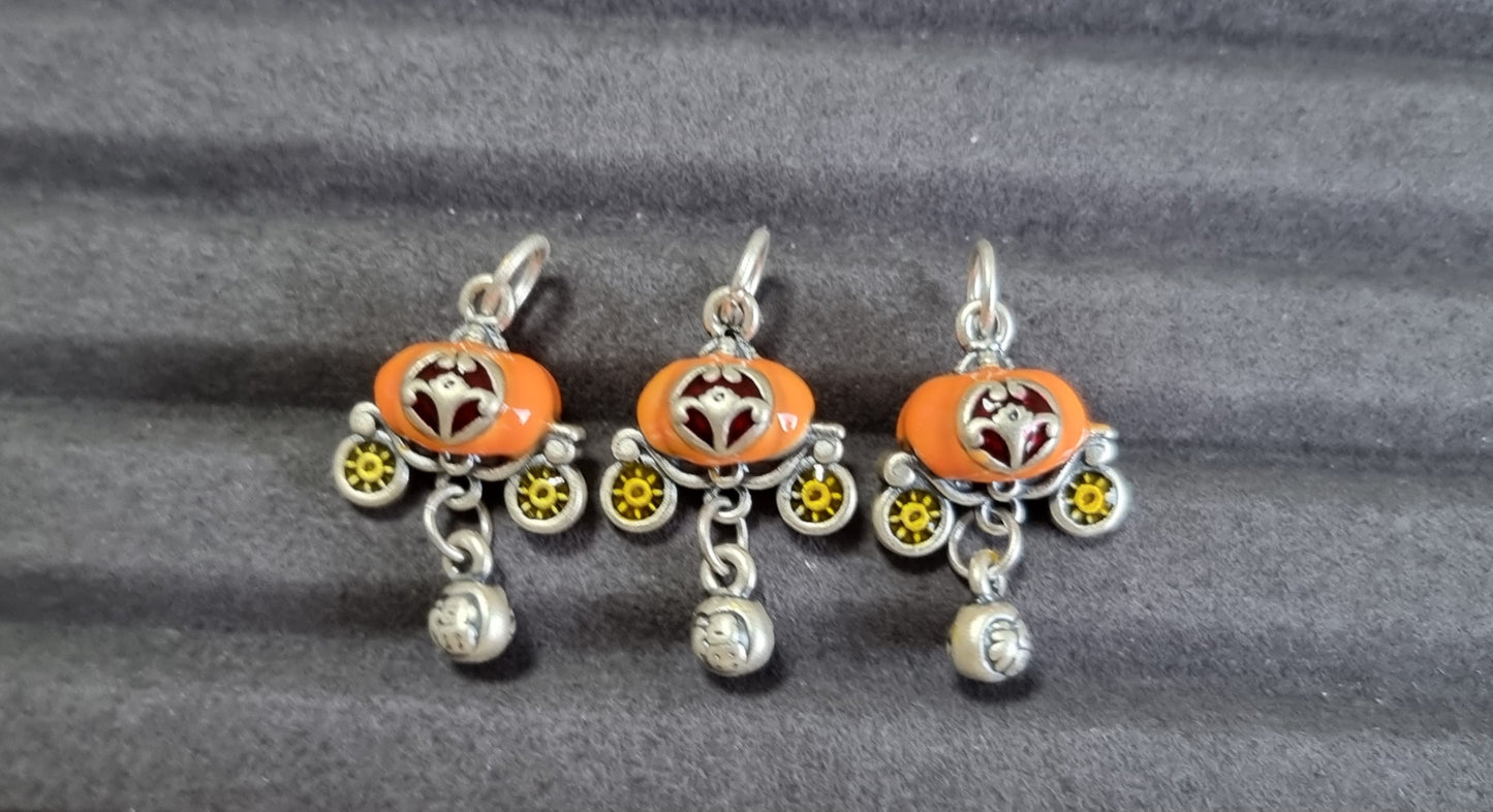 Pumpkin Carriage with Loops  S999 Silver - Bleus Vault.C