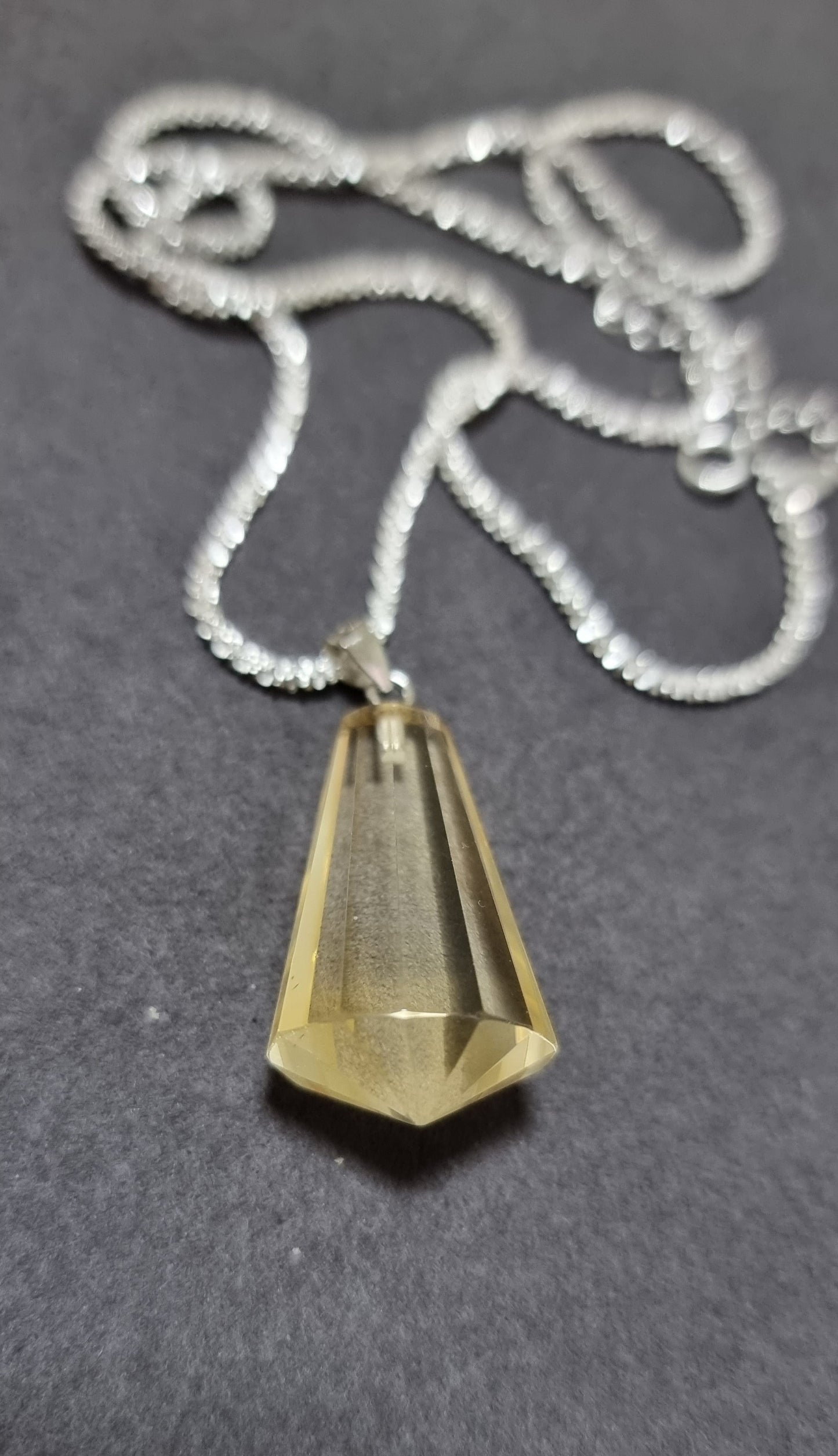 Citrine Faceted Cut Pendant's bail in S925 - Bleus Vault.C