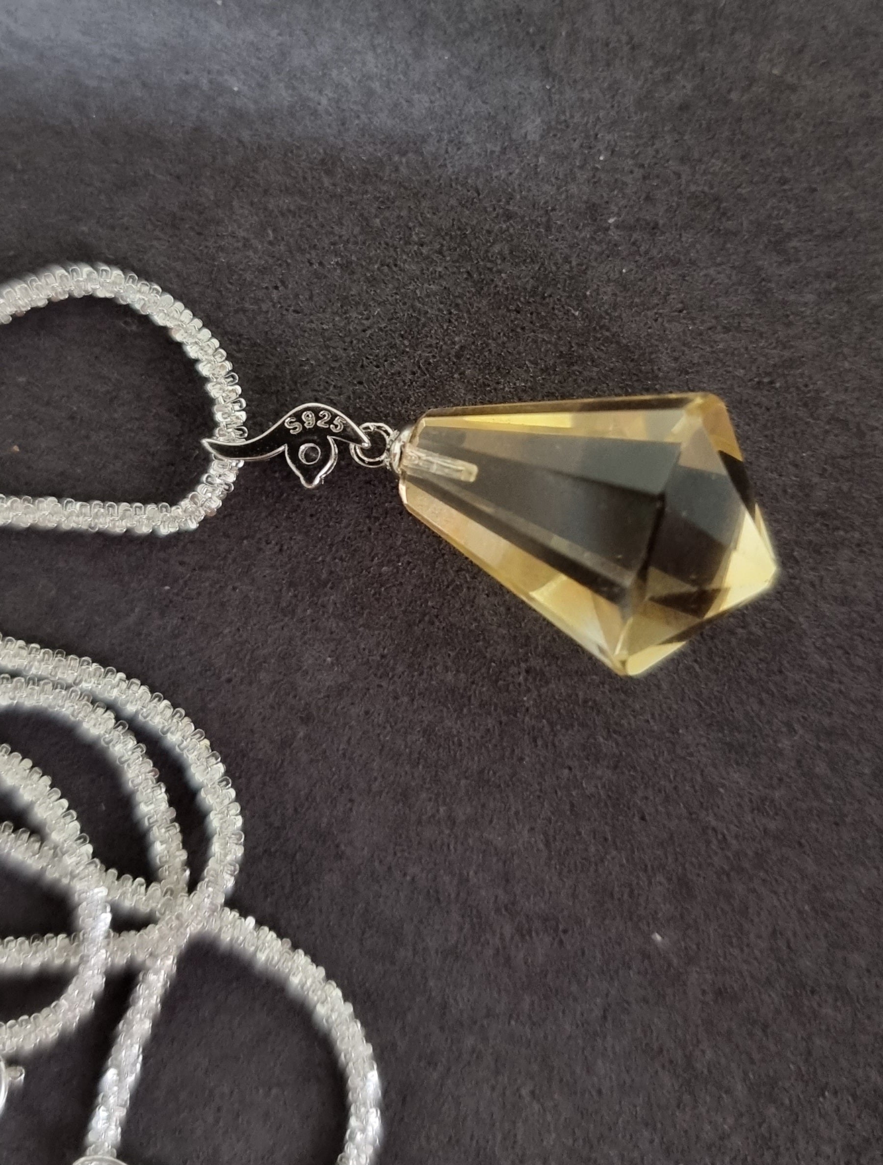 Citrine Faceted Cut Pendant's bail in S925 - Bleus Vault.C