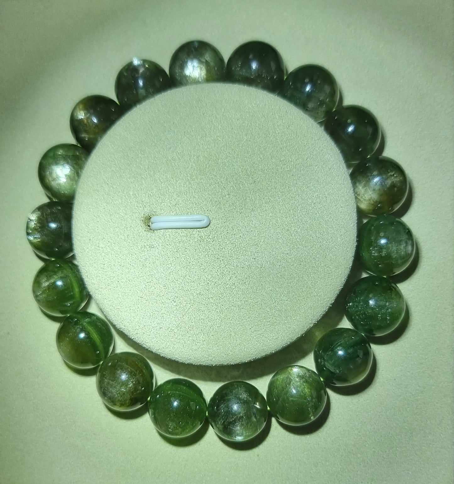 Devil Green Lepidolite (Top Premium Grade) 11.1mm 祖母绿 - Bleus Vault.C