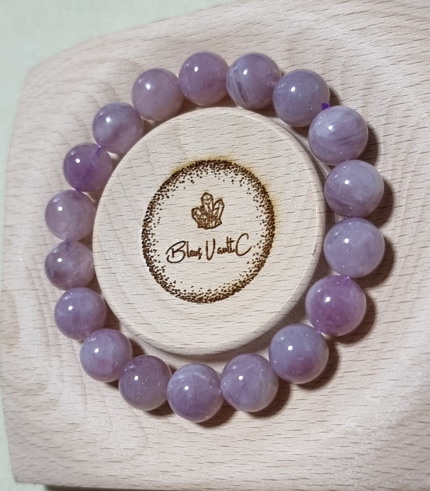 Rose Quartz Purplish 11mm 马粉晶 - Bleus Vault.C