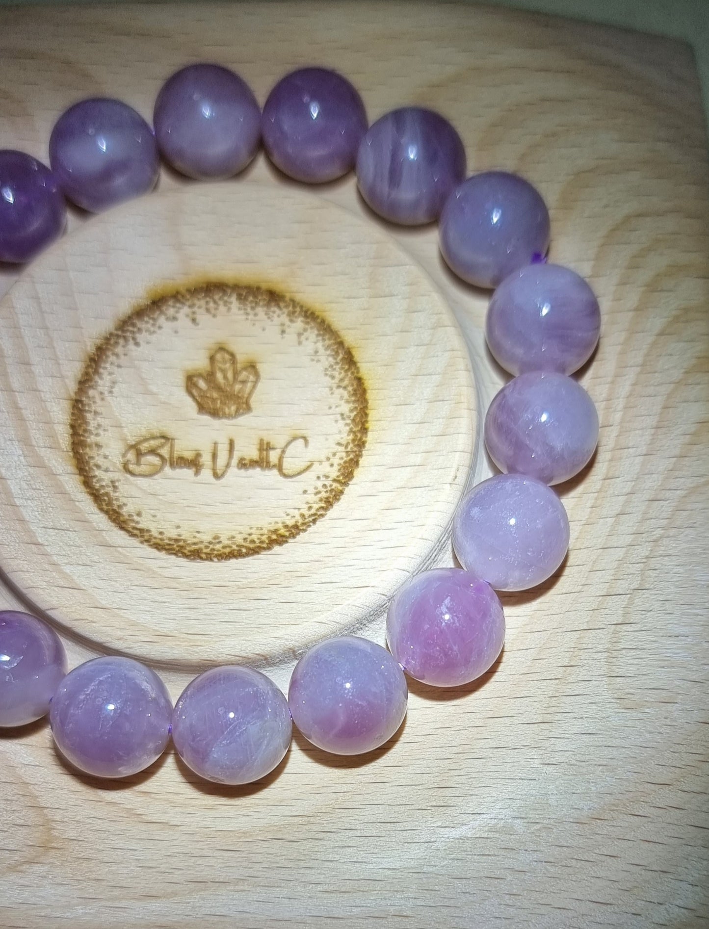 Rose Quartz Purplish 11mm 马粉晶 - Bleus Vault.C