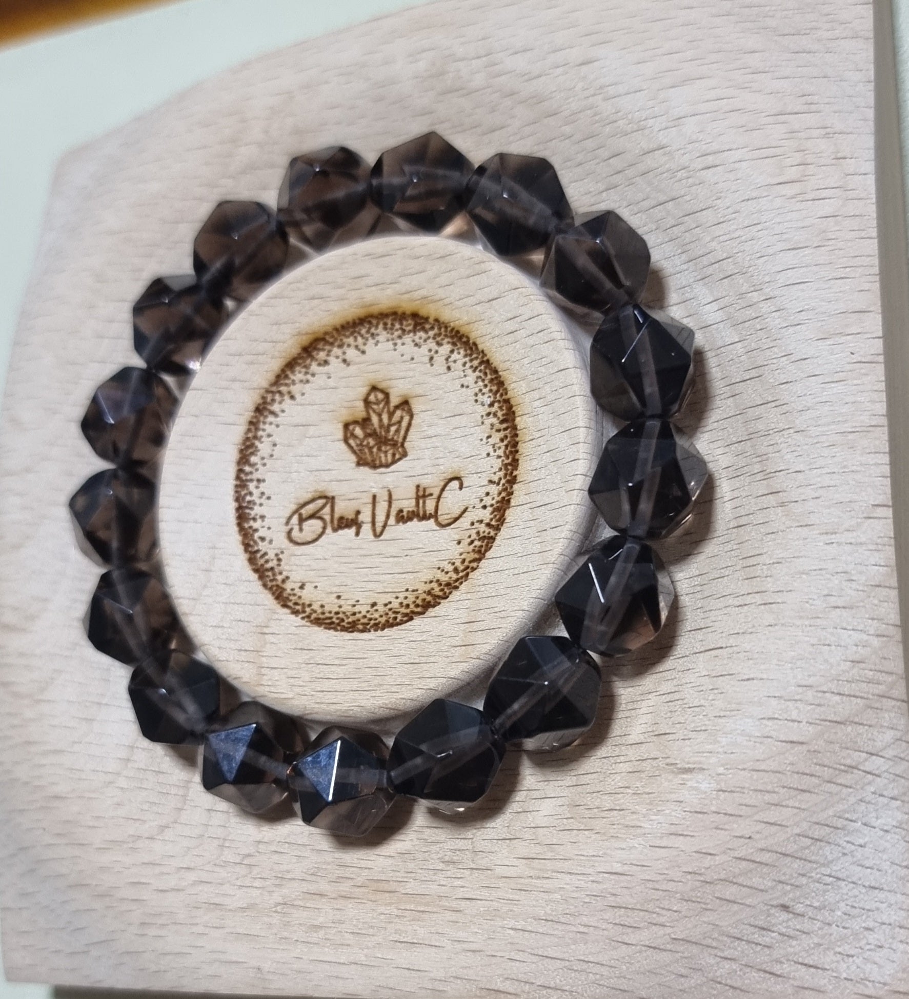 Ice Obsidian Faceted 11mm 冰曜石 - Bleus Vault.C