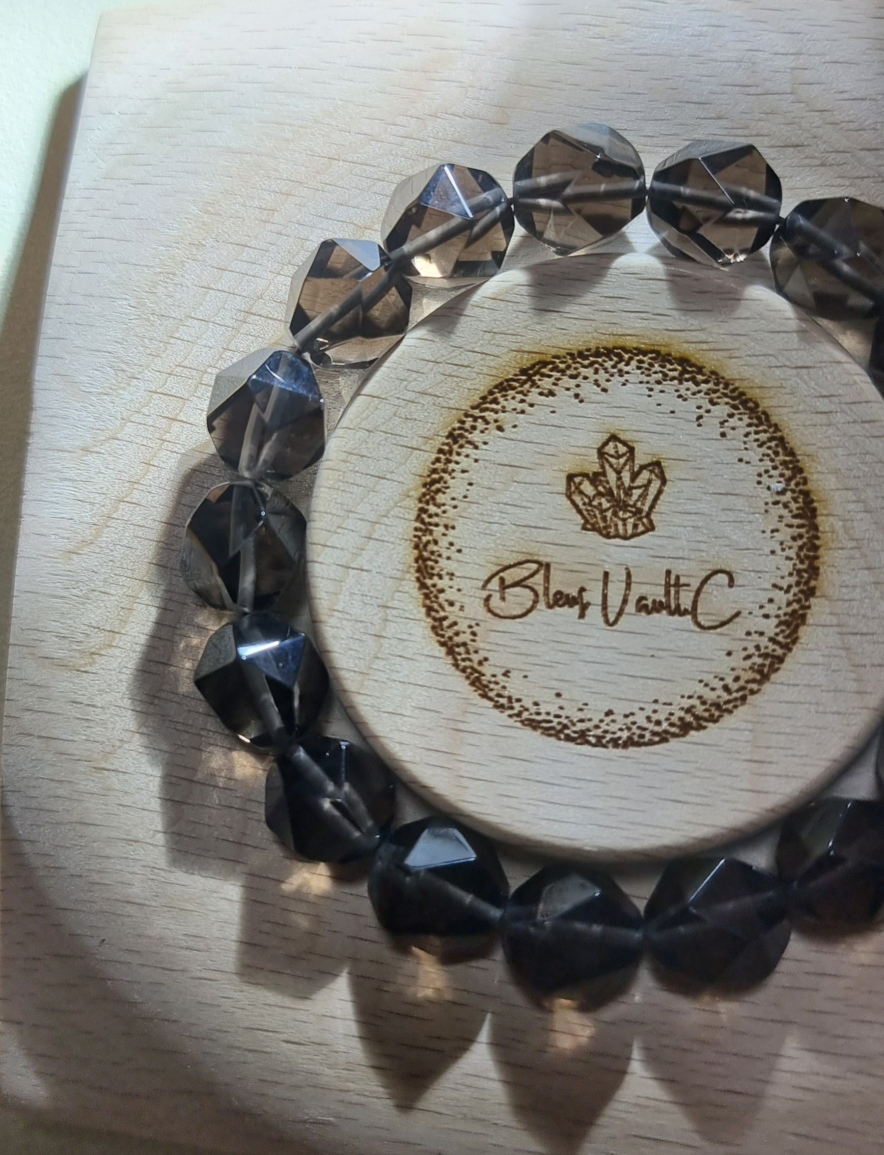 Ice Obsidian Faceted 11mm 冰曜石 - Bleus Vault.C