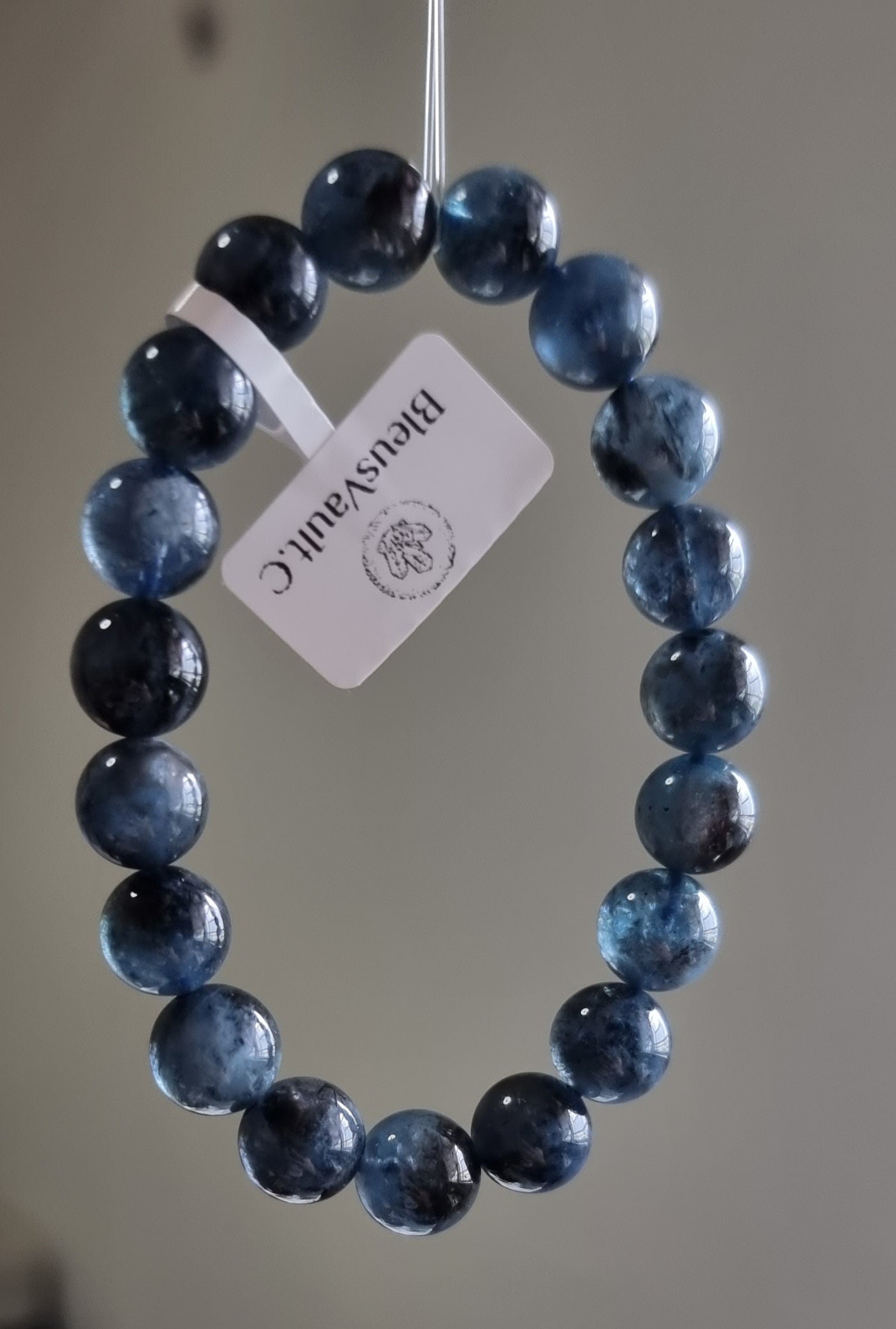 Devil Aquamarine 10.3mm (Premium Grade) 恶鬼海蓝宝 - Bleus Vault.C