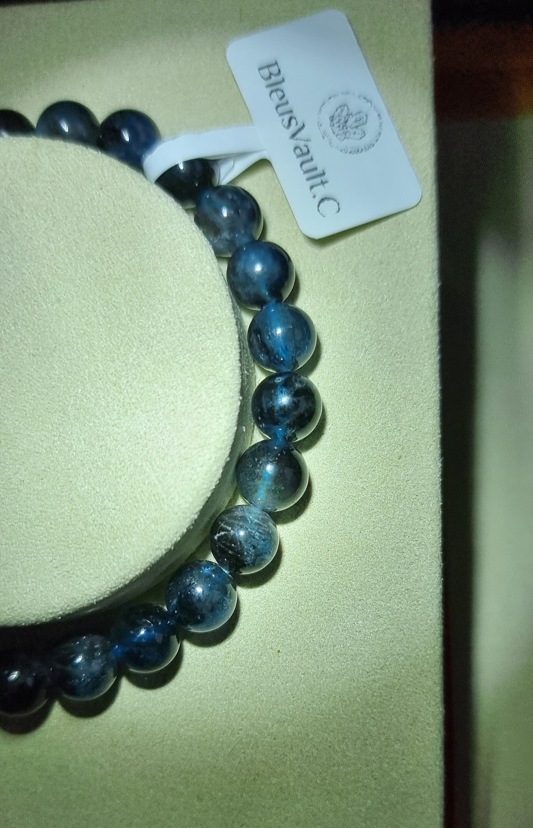 Devil Aquamarine 8mm (Premium Grade) 恶鬼海蓝宝 - Bleus Vault.C