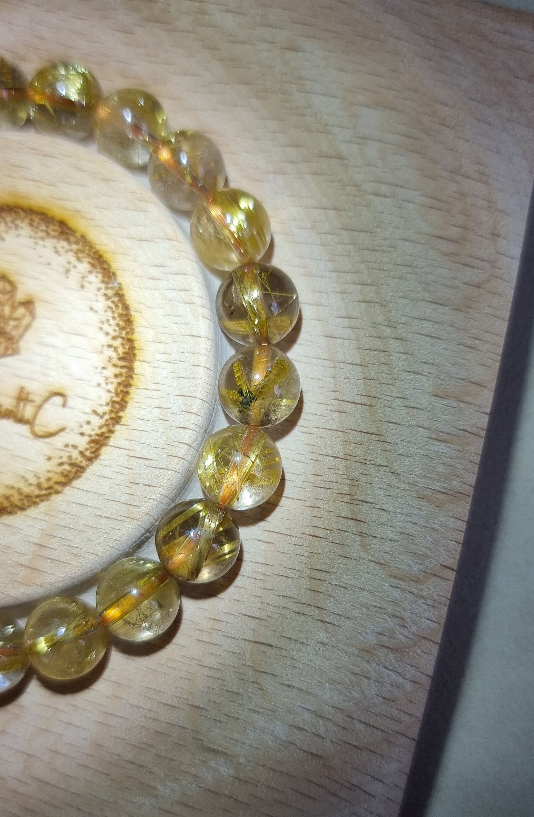Gold Rutilated Quartz with Certification 8.8mm (High Grade) 金发晶 - Bleus Vault.C