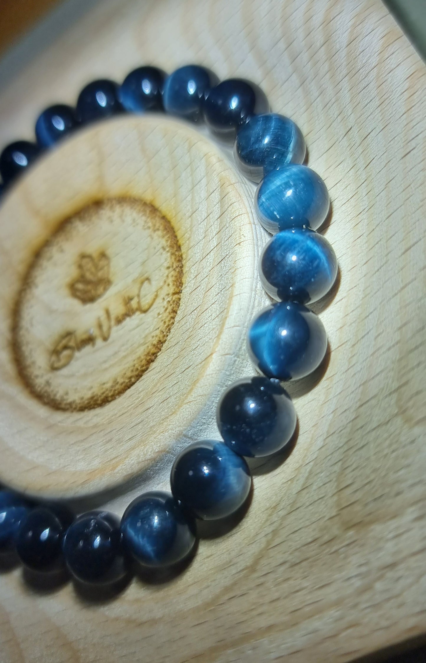 Blue Tiger Eye (Top Premium Grade) 8mm 蓝虎眼石 - Bleus Vault.C