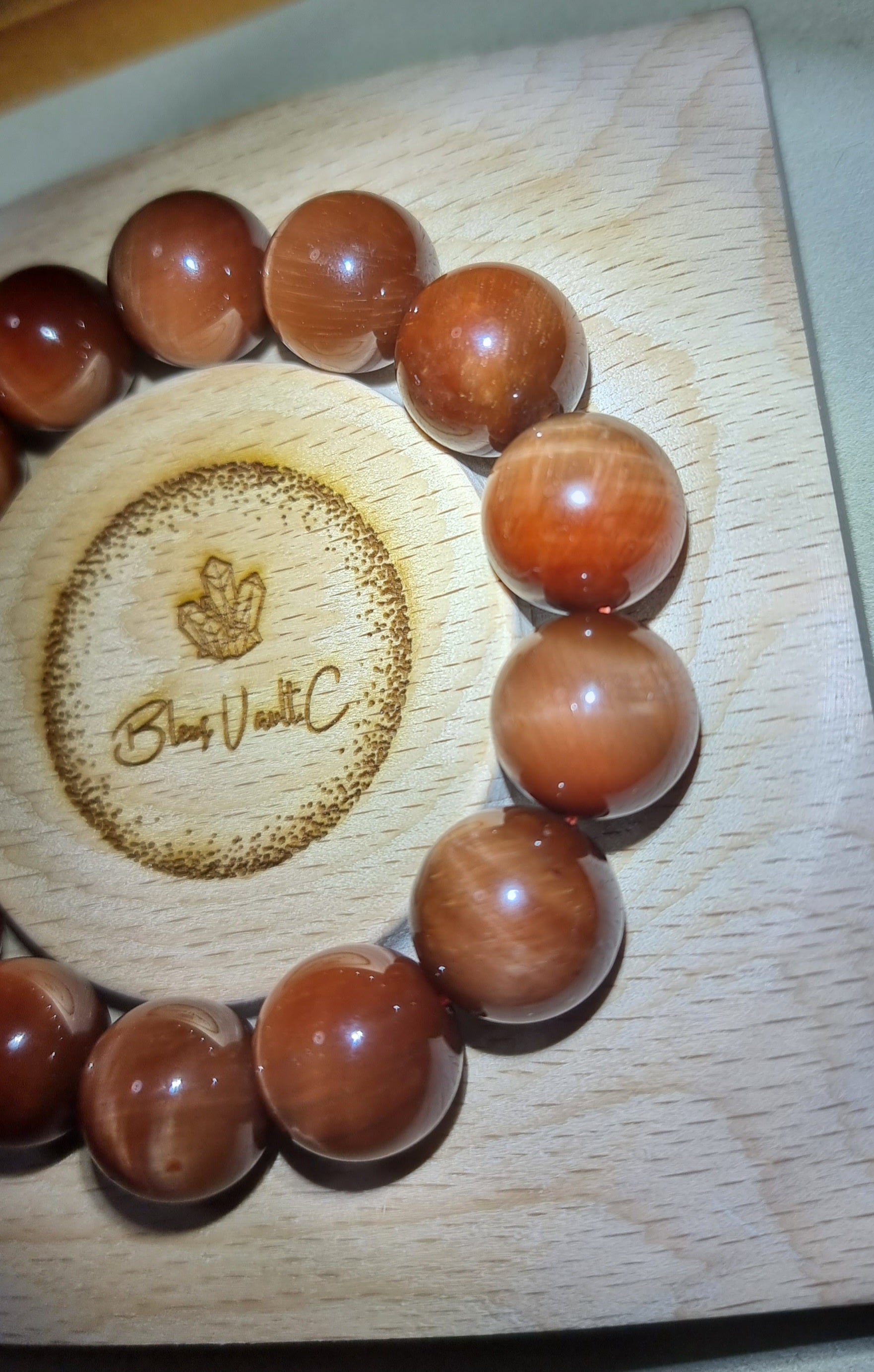 Red Tiger Eye with Certification 16mm (Top Premium Grade) 红虎眼石 - Bleus Vault.C
