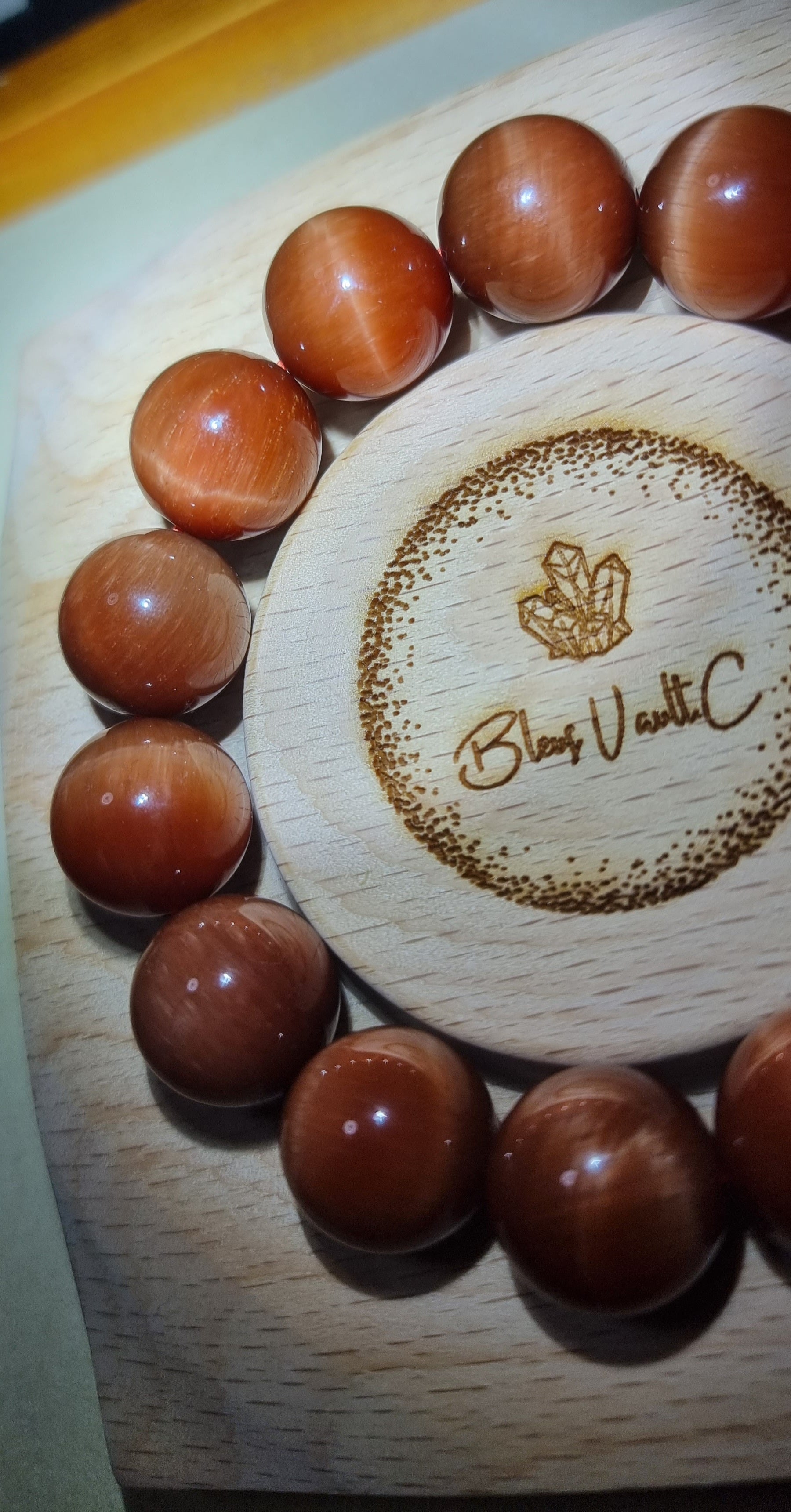 Red Tiger Eye with Certification 16mm (Top Premium Grade) 红虎眼石 - Bleus Vault.C