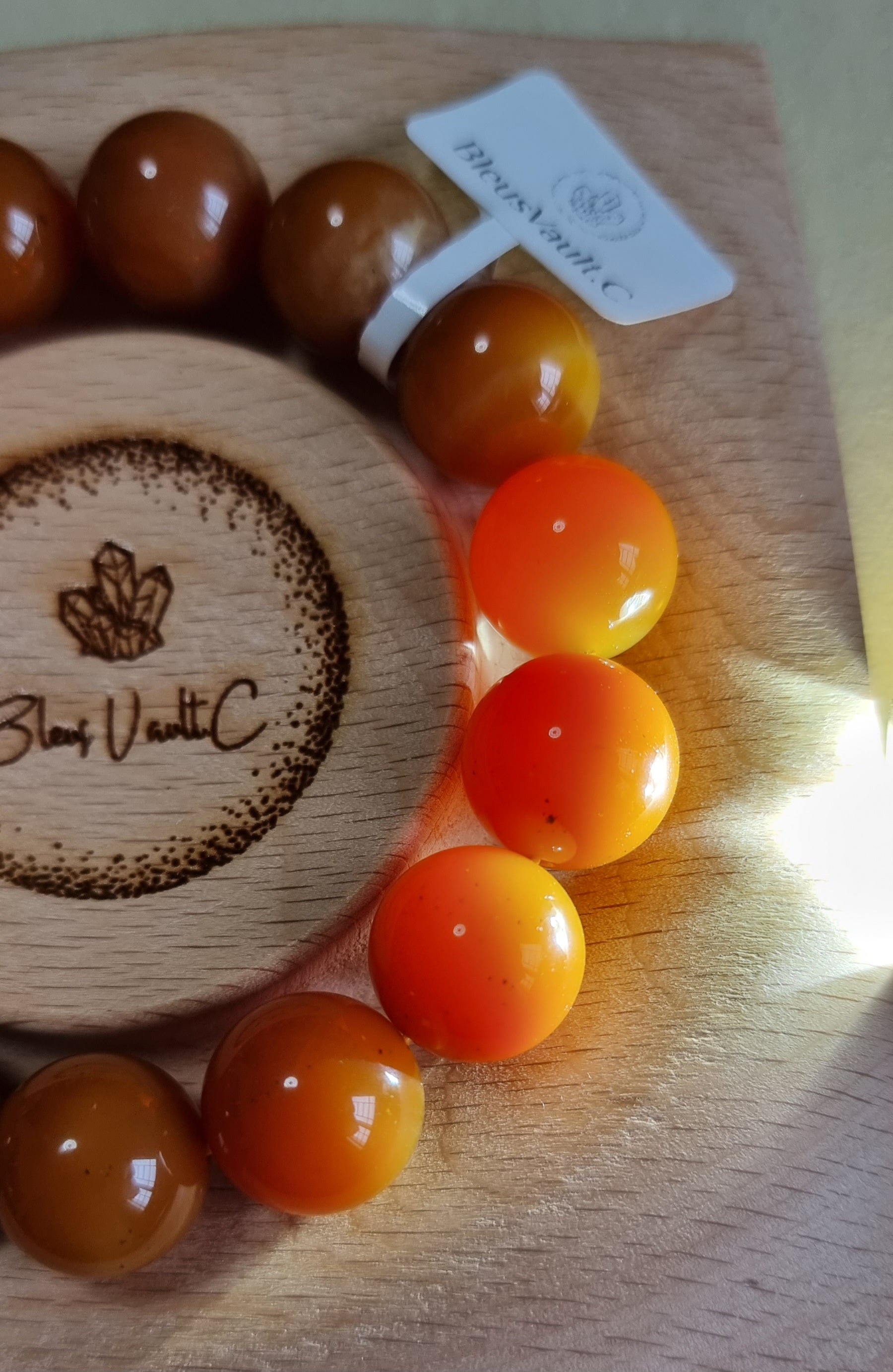 Burmese Yellow Dragon Jade with Certification 15mm Honey Orange 缅黄龙玉 - Bleus Vault.C