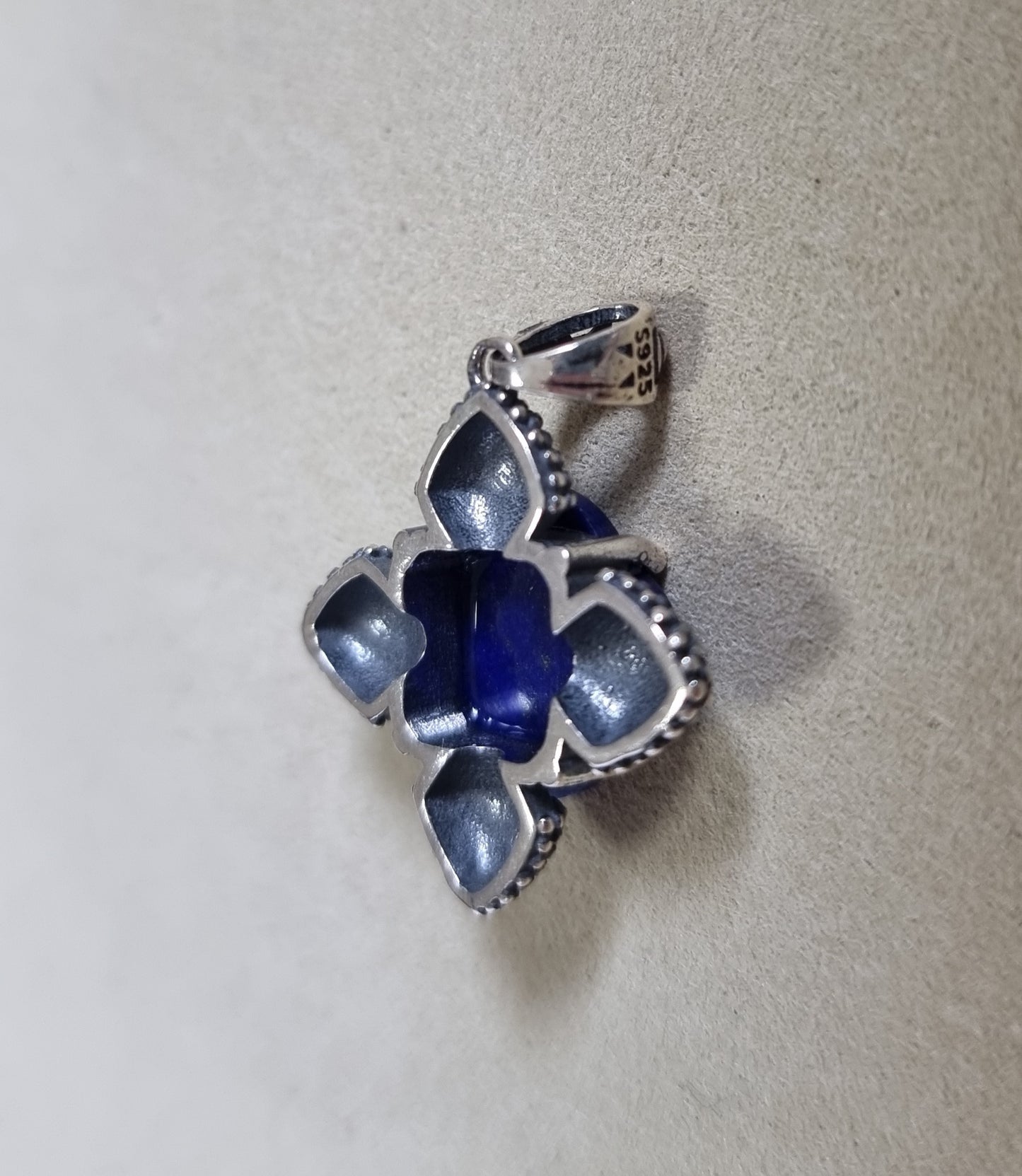 Lapis Lazuli Clover in Tibetan Vintage S925 Silver 青金石 - Bleus Vault.C