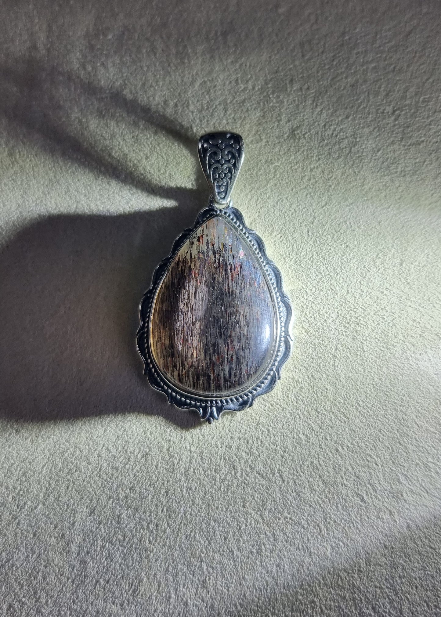 Black Sunstone Full Inclusion on Vintage S925 Silver (Premium Grade) 黑骨幹 - Bleus Vault.C