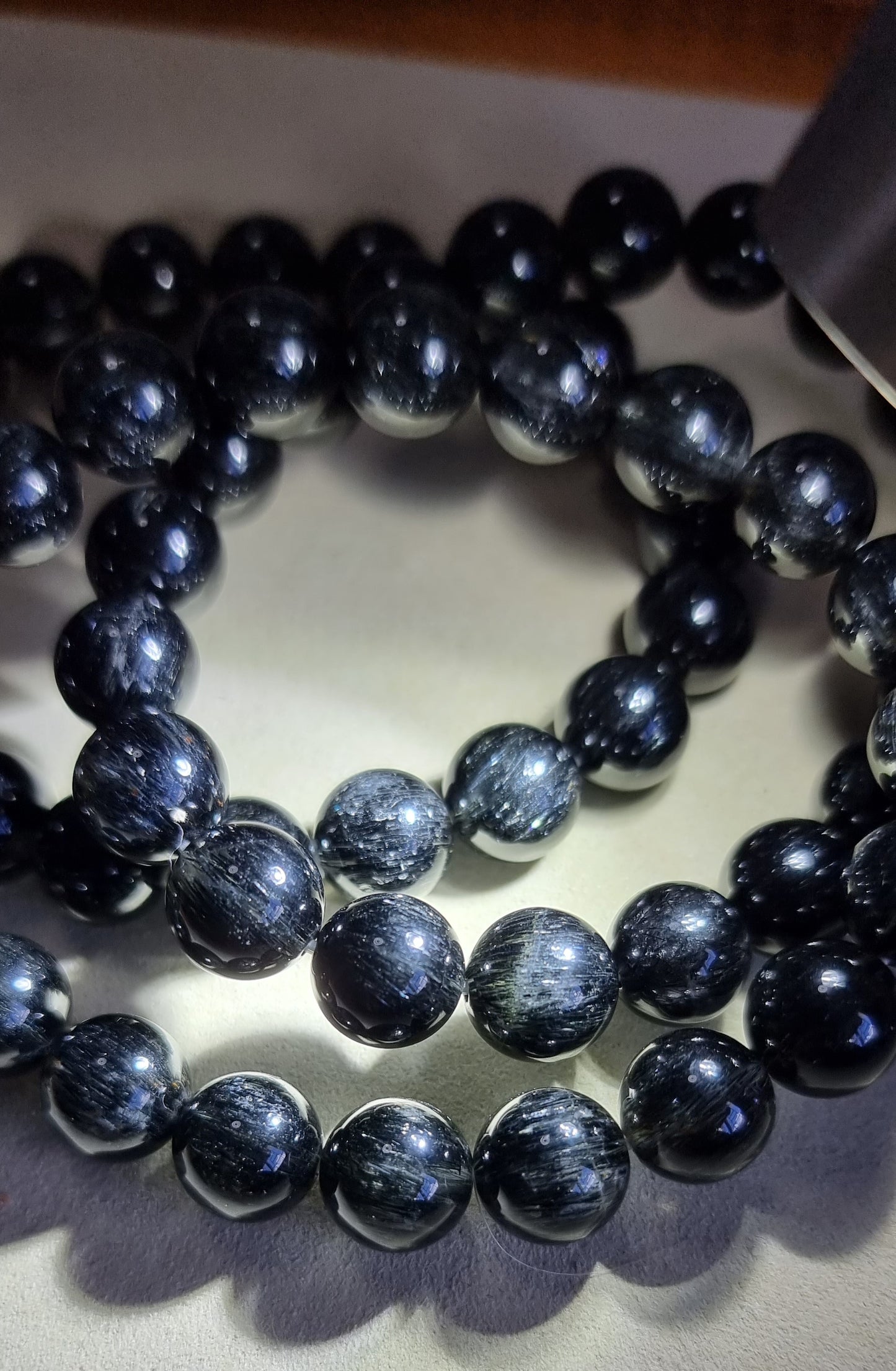 Black Rutilated Quartz Full Straight Inclusion 10mm (Top Premium Grade) 黑发晶