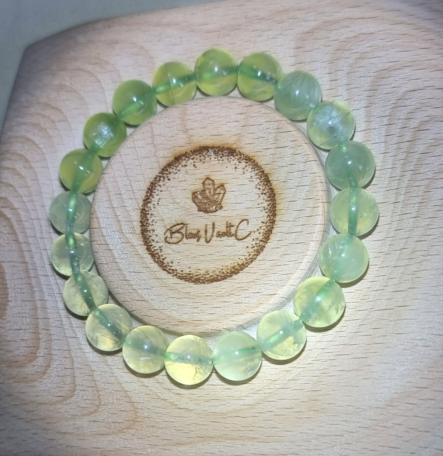 Green Prehnite Clear Clarity (Premium Grade) 10mm 葡萄石