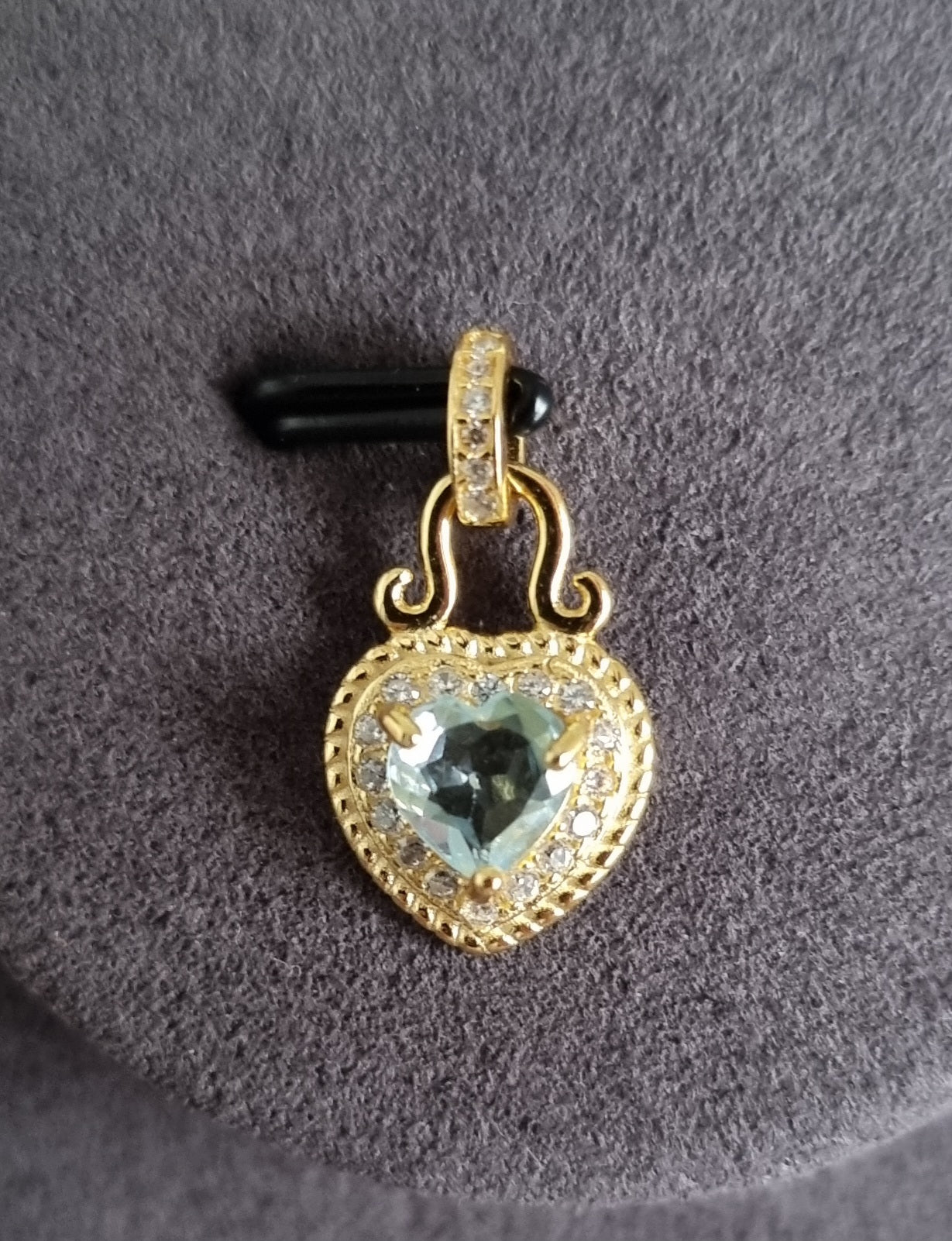 Blue Topaz Faceted Heart with Full Rhinstones in S925 Gold - Bleus Vault.C 