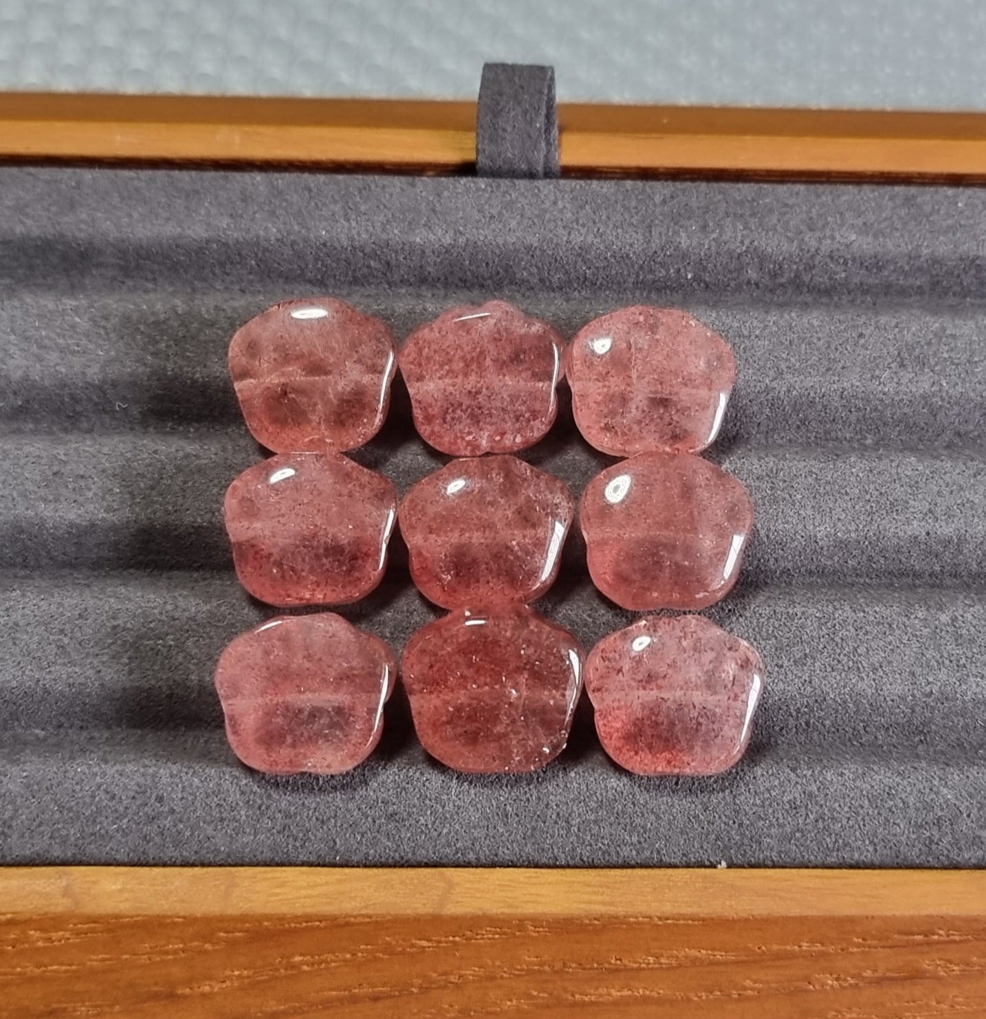 Strawberry Quartz Cat's Paw - Bleus Vault.C 