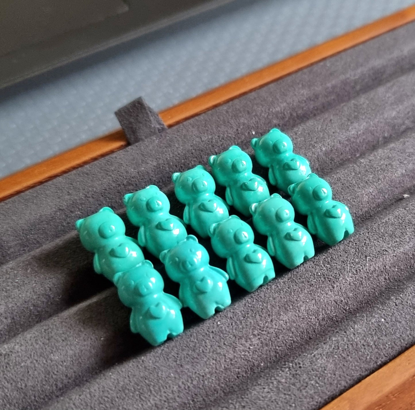 Turquoise Mongolia Care Bear - Bleus Vault.C 