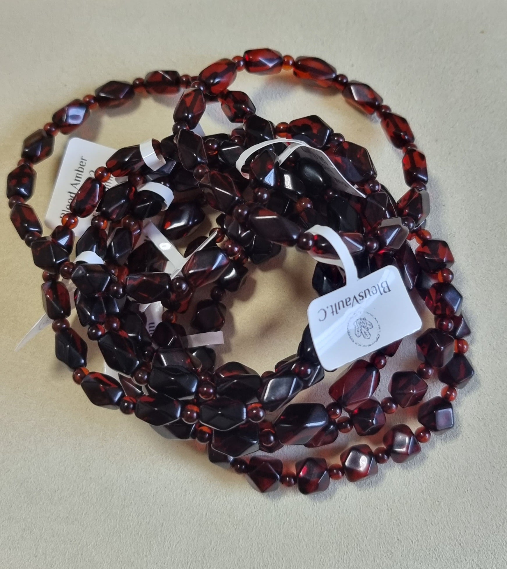 Red Amber, aka Blood Amber (Premium Grade) 6mm & 8mm血珀 - Bleus Vault.C 