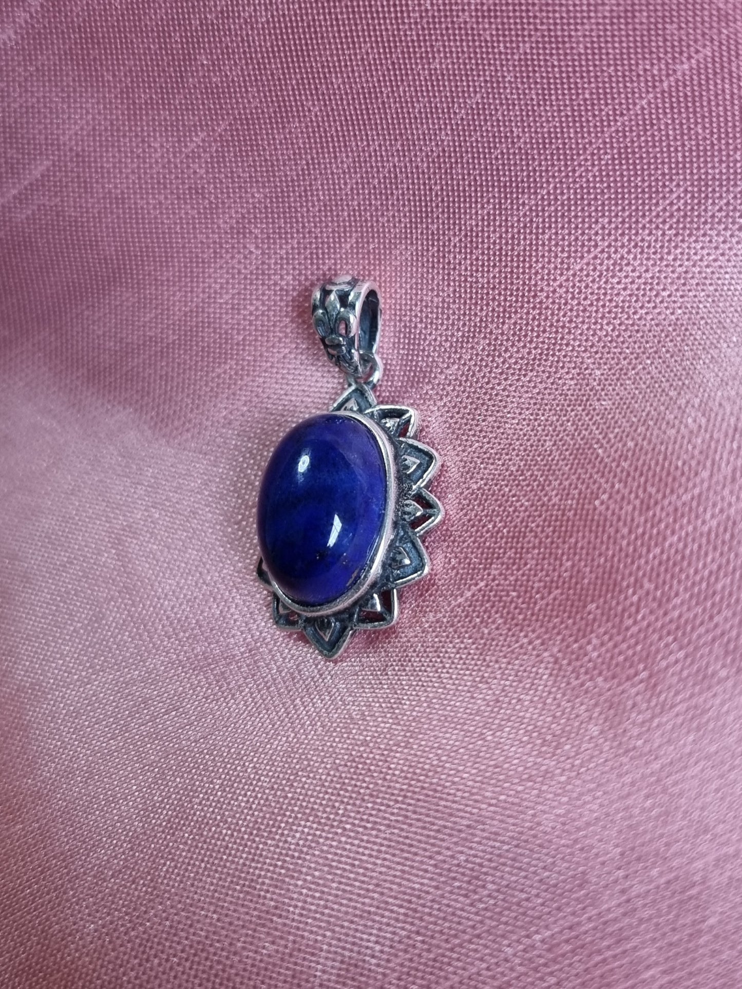 Lapis Lazuli Oval Lotus in Tibetan Vintage S925 Silver 青金石