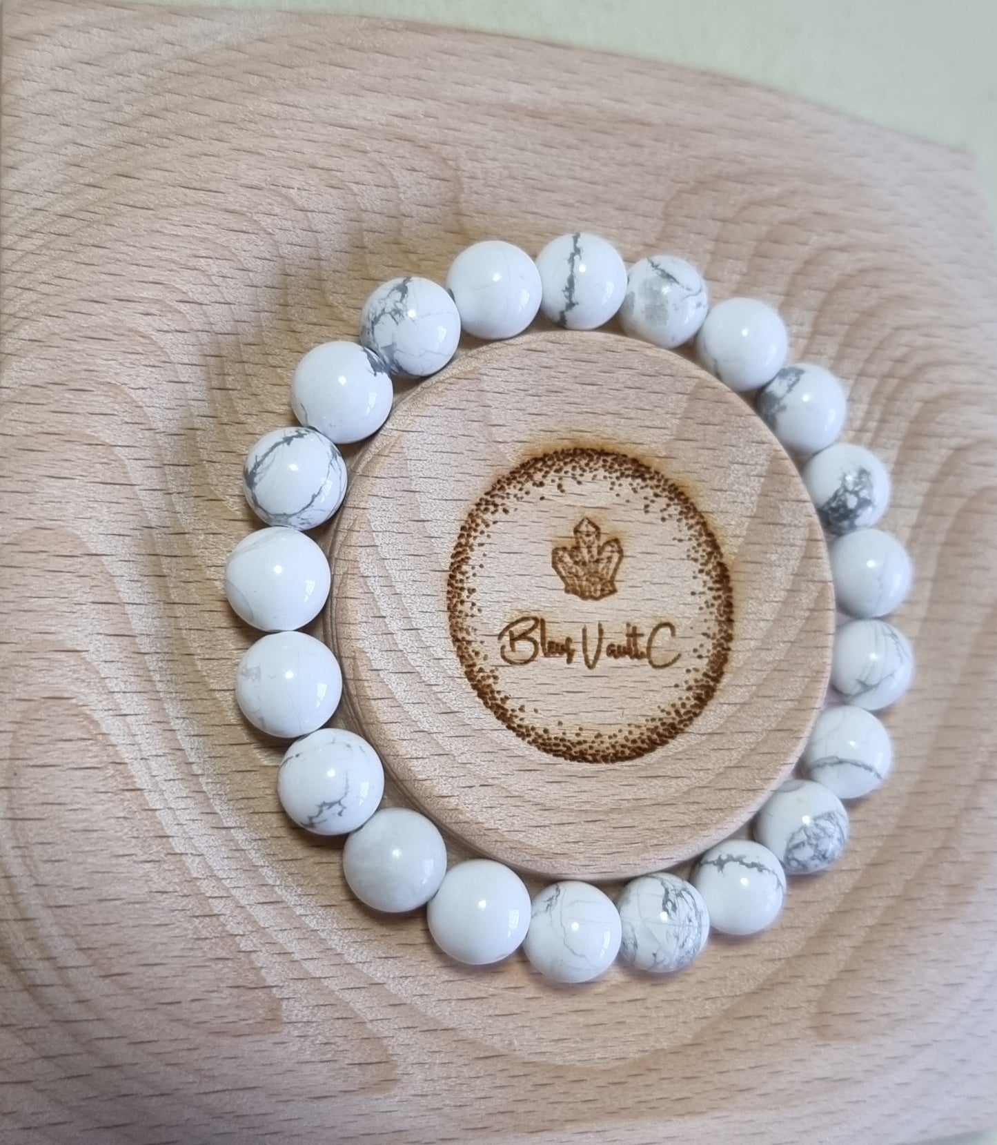 Howlite 7mm & 8.5mm (Premium Grade) 白纹石