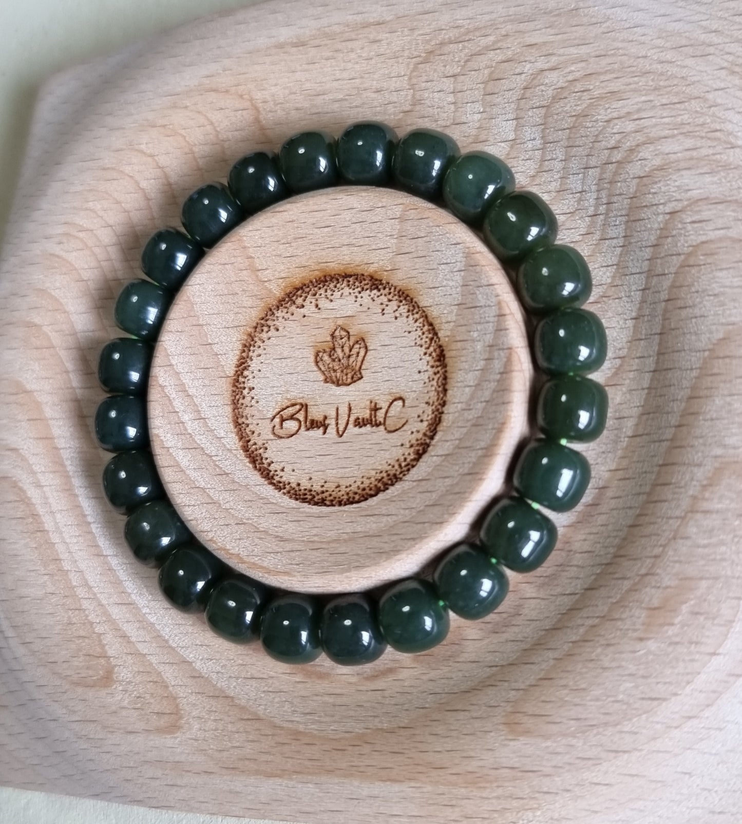 Hetian Jade Darker Green (Premium Grade) 8mm 和田玉