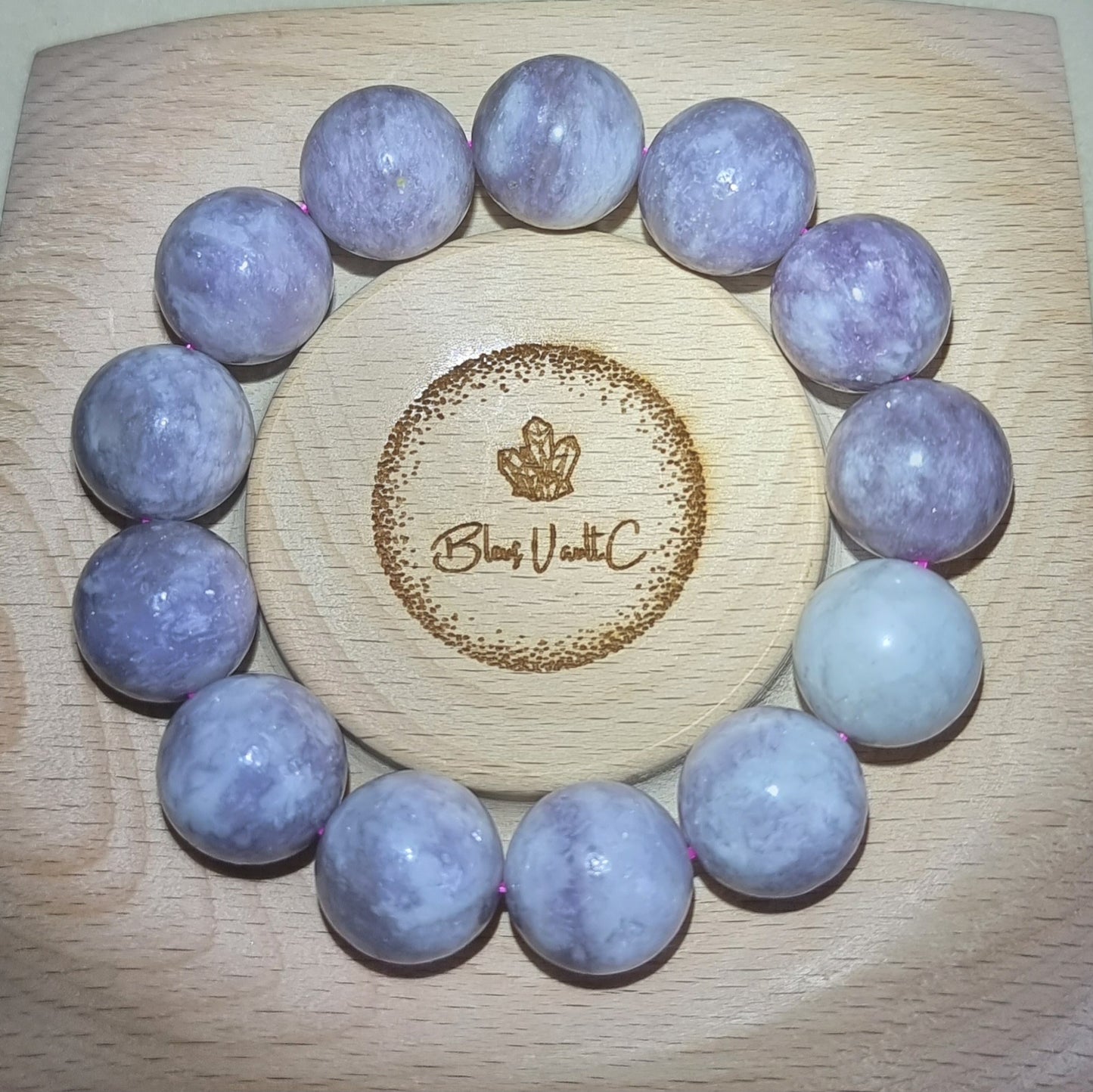 Hackmanite with Certification 16mm (High Grade) 紫方钠石
