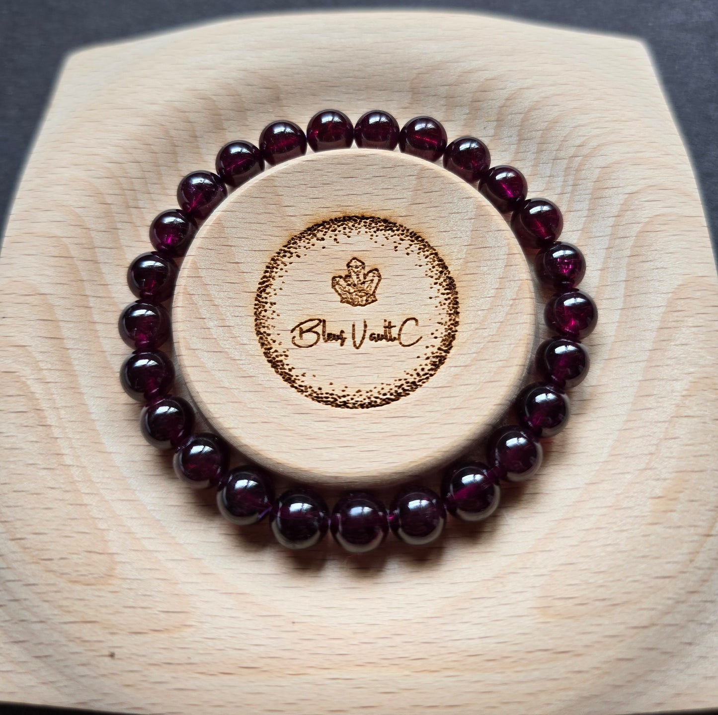 Garnet Purple 7.5mm (Premium Grade) 紫牙乌石榴石