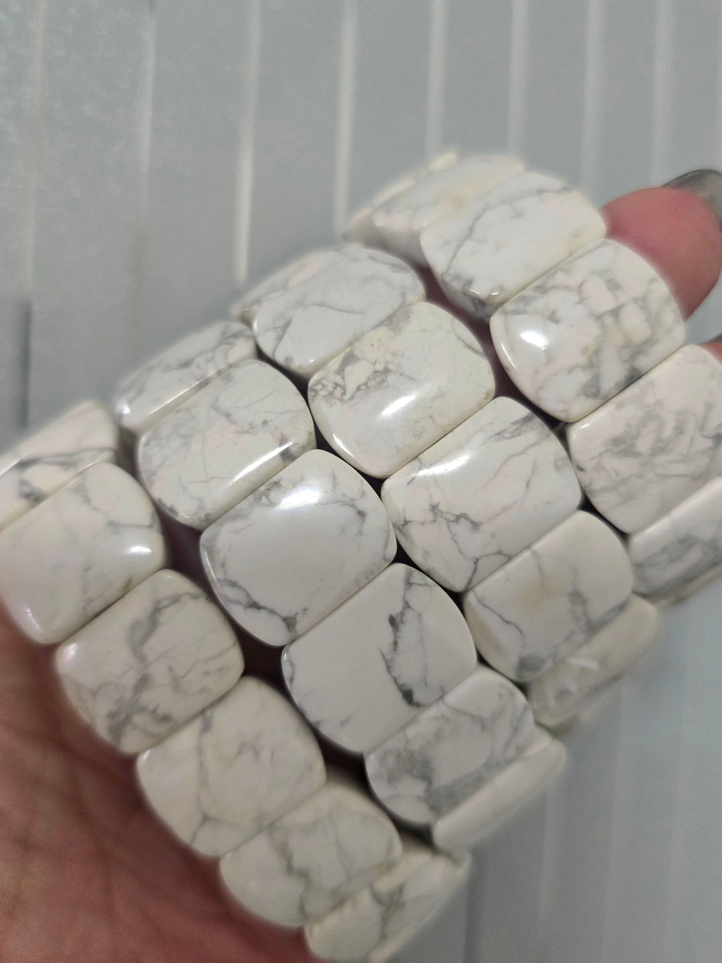 Howlite (Premium Grade) 白纹石